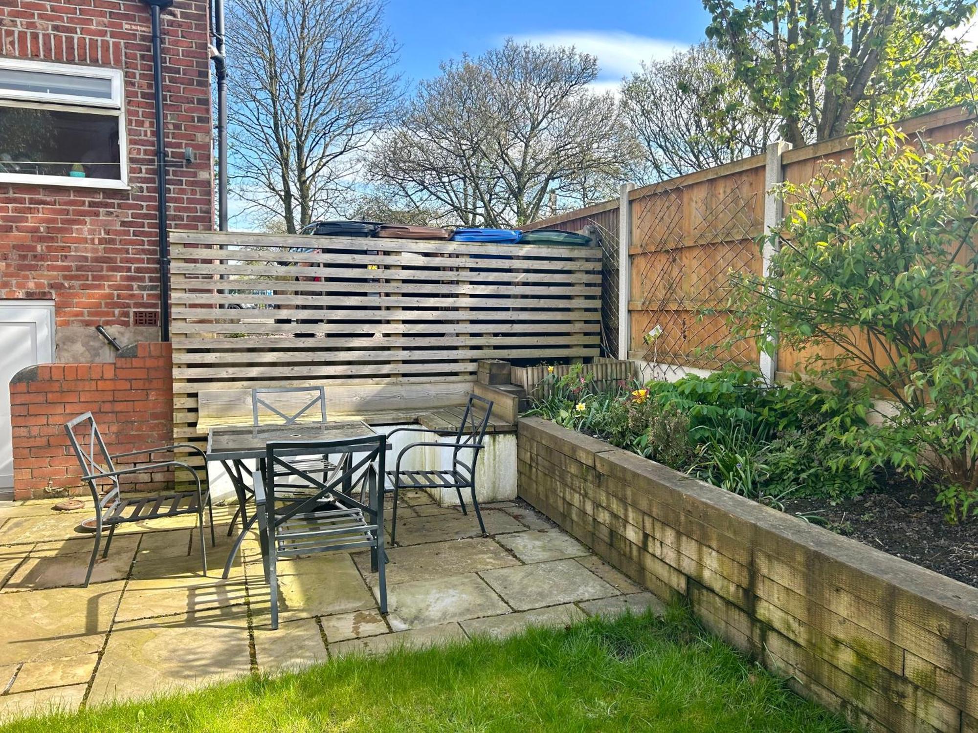 Lovely, Large Double Bedroom With Park View In Home Hazel Grove المظهر الخارجي الصورة